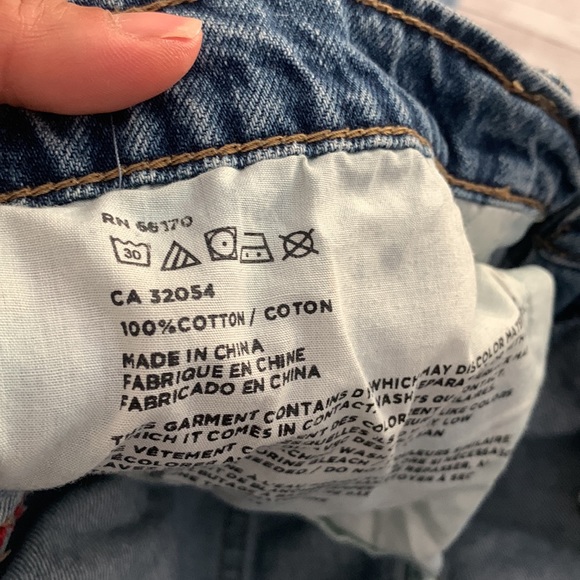 BDG Medium Wash Distressed High Rise Slim Boyfriend Jeans - Picture 11 of 13